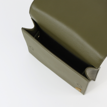 Load image into Gallery viewer, Scalp Bag